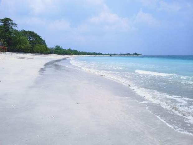 pantai indah krakatao